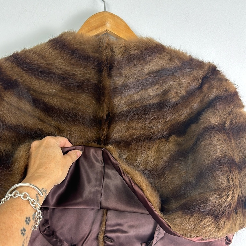 Vintage Mink Stole Pockets Brown Original Owner Shawl Luxury Statement Piece - Picture 15 of 16